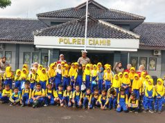 Sat Lantas Polres Ciamis Laksanakan Edukasi Program Polsanak Kepada Siswa-Siswi SDN 1 Mekarjadi