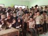 Polsek Cikoneng Polres Ciamis Datangi MI Al Munawwar Binluh Bahaya Bullying dan Narkoba