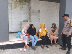 Perkuat Sinergitas, Polsek Cihaurbeuti Polres Ciamis Koorkom Kamtibmas ke Warga Dusun Tengah