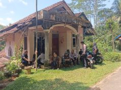 Perkuat Sinergitas, Polsek Rajadesa Polres Ciamis Silaturahmi ke Warga Desa Tigaherang