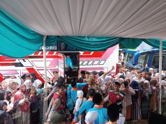 Polres Ciamis Kawal Pemberangkatan Jemaah Haji Kloter 31 Demi Kelancaran dan Keamanan Perjalanan ke Tanah Suci