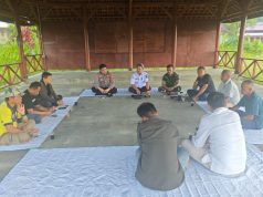 Perkuat Sinergitas, Polsek Cijeungjing Koorkom Kamtibmas Bersama Tiga Pilar Desa Handapherang