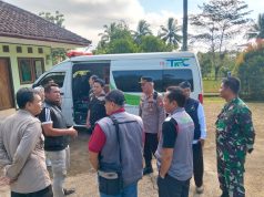 Polisi Lakukan Pendampingan Tim Medis RSJ Cisarua, Jemput Warga Pangandaran yang Alami Skizofrenia