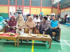 Bhabinkamtibmas Desa Hujungtiwu Hadiri Haflah Akhirussanah dan Kenaikan Kelas Al Mansur