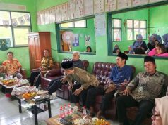 Polsek Ciamis Hadiri Acara Pentas Seni Kenaikan Kelas di SDN 2 Mekarjadi
