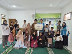 Kinerja Meningkat, Kepedulian Menguat : PLN Tasikmalaya Salurkan Wakaf Al-Qur’an