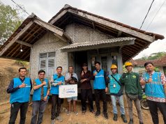 PLN Tasikmalaya Hadirkan Cahaya Kemerdekaan melalui Program Light Up The Dream untuk Keluarga di Karangnunggal