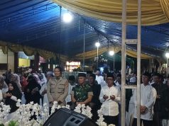 Polsek Kawali Hadir Amankan Maulid Akbar, Wujudkan Kegiatan Keagamaan yang Aman dan Kondusif