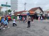 Polsek Kawali Hadir Amankan Jalan Santai dan Penyerahan 830 Sertifikat PTSL di Desa Kawalimukti