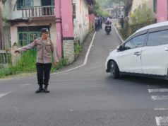 Polsek Cihaurbeuti Hadir di Depan Sekolah, Jaga Keselamatan Pelajar dan Kelancaran Lalu Lintas
