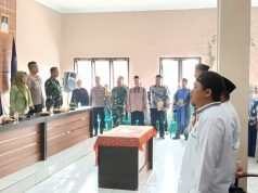 Polsek Cihaurbeuti Kawal Pelantikan Perangkat Desa Cijulang, Pastikan Kegiatan Berjalan Aman dan Kondusif
